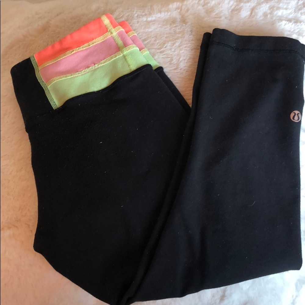 Reversible Lululemon crop leggings size 6